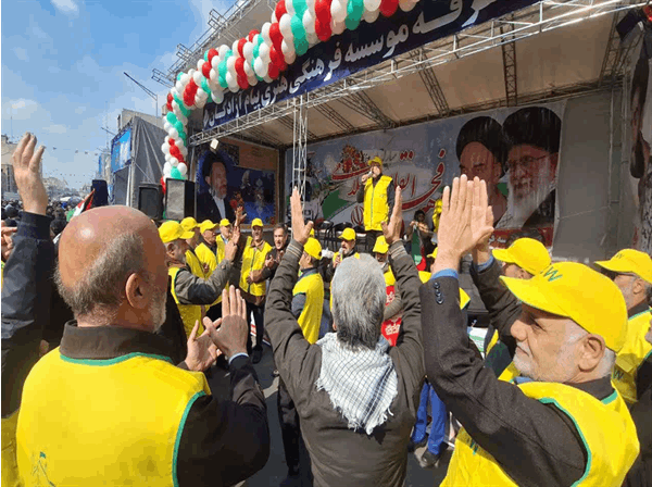 لحظه‌هایی ناب از غرفه آزادگان در جشن پیروزی انقلاب اسلامی